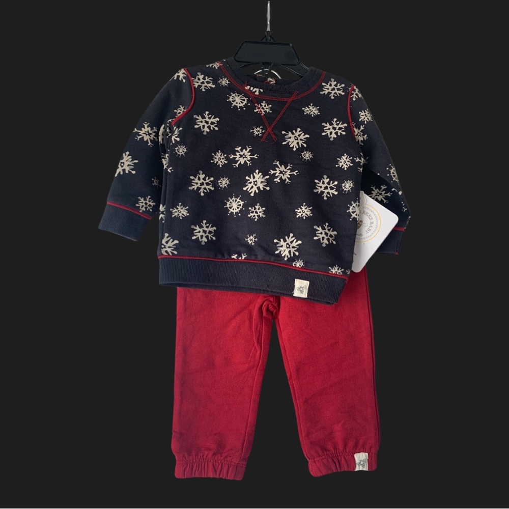 Burt’s Bees baby snowflake set size 0-3 months 100% Organic cotton